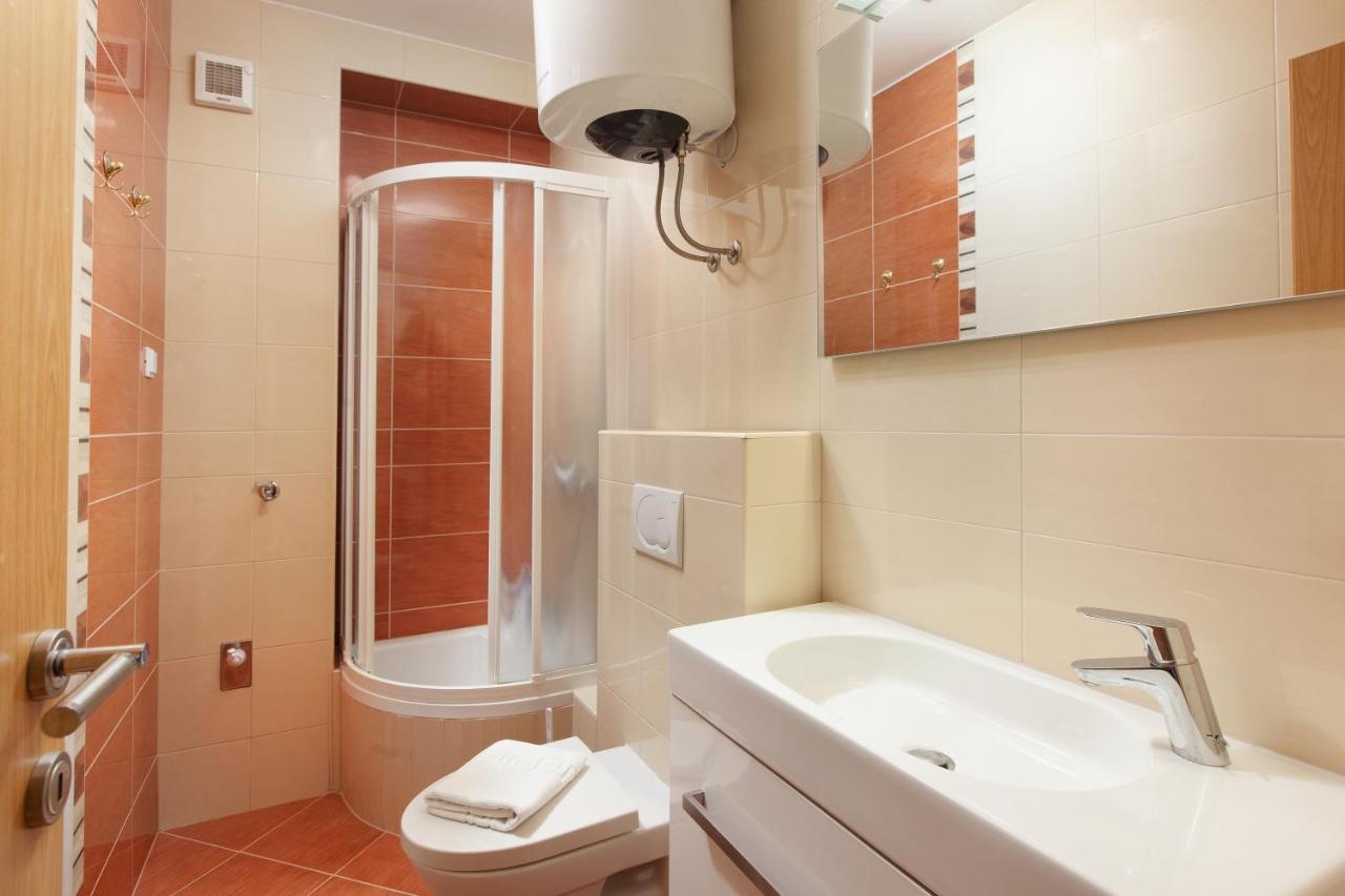 Apartment City Strand Makarska Bagian luar foto