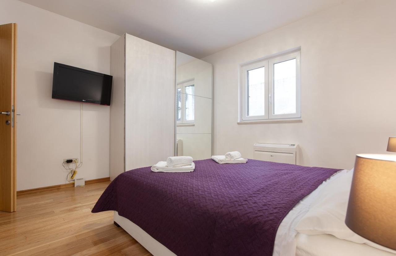 Apartment City Strand Makarska Bagian luar foto