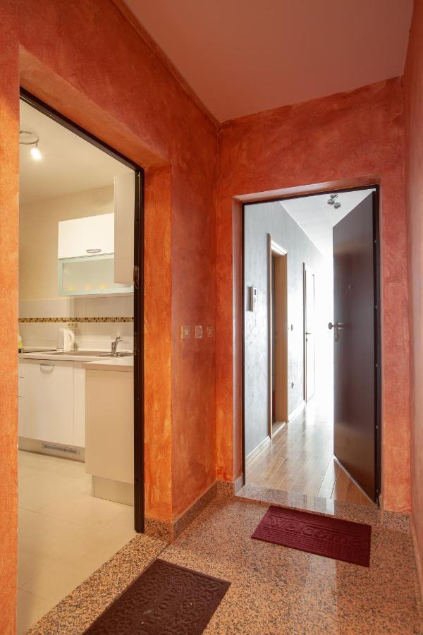Apartment City Strand Makarska Bagian luar foto